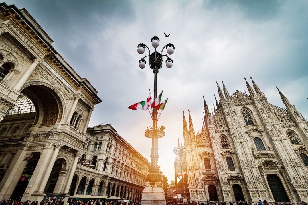 Quando scattano i controlli sui versamenti in contanti: come tutelarsi e cosa fare per non avere problemi con il Fisco